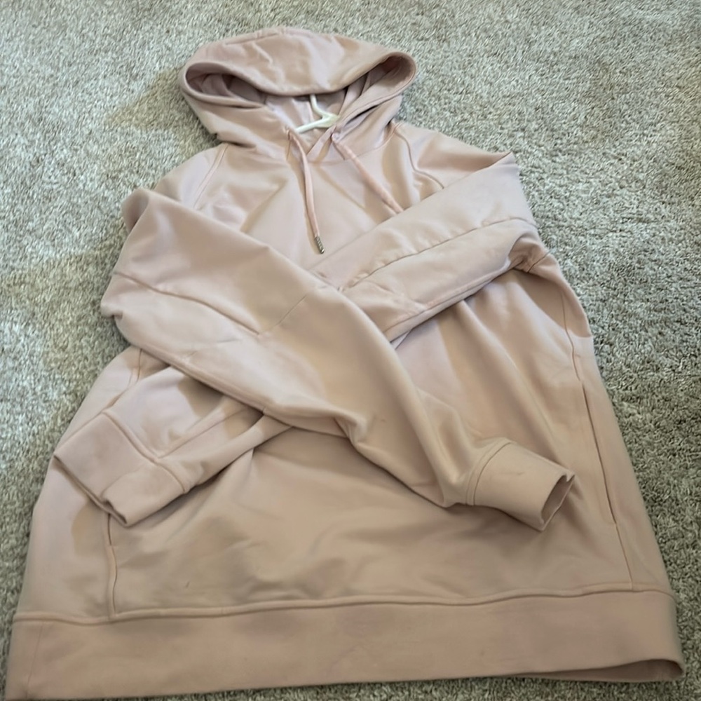 Men’s lululemon hoodie